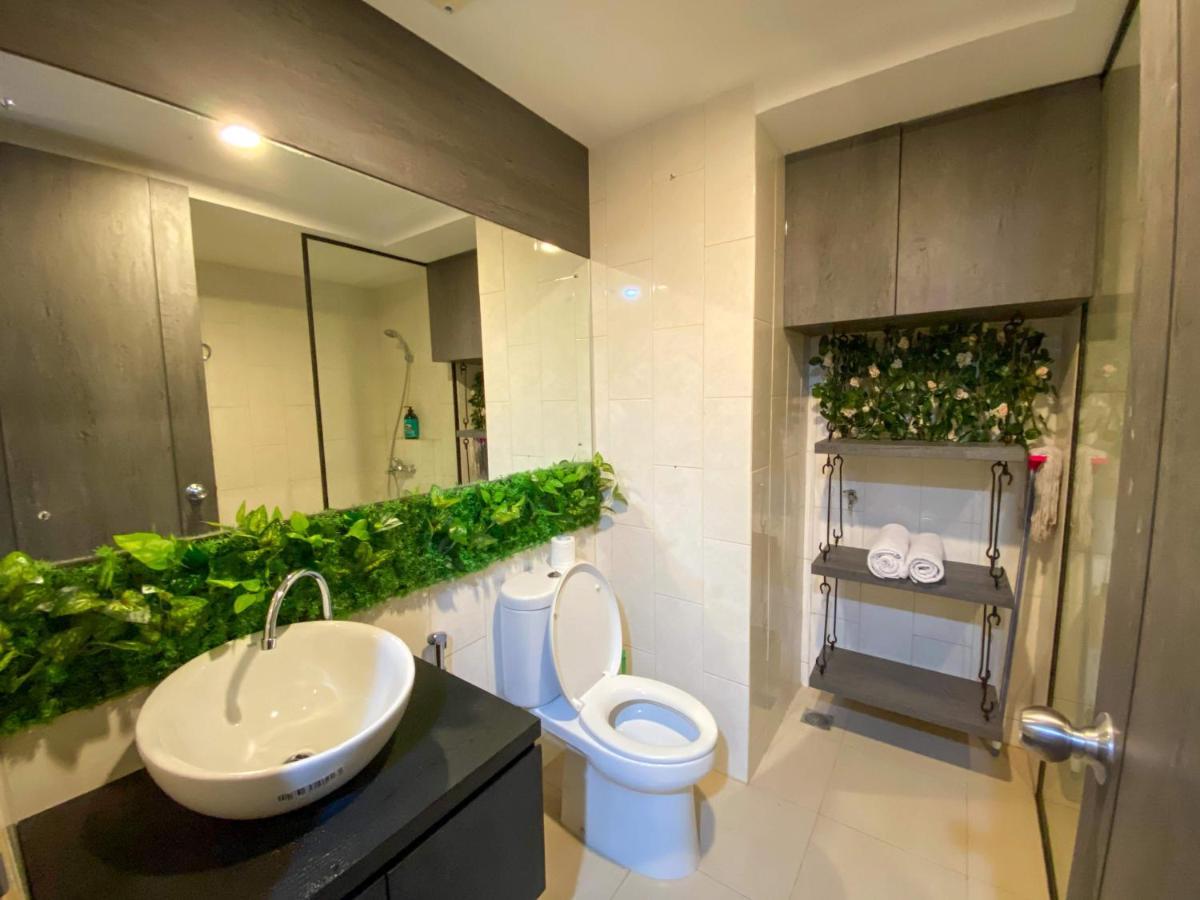 Lavenderbnb Room 8 At Mataram City Джок'якарта Екстер'єр фото